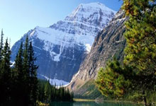 😐啥情况?北京净胜26个篮板球&失误21-8输掉比赛.